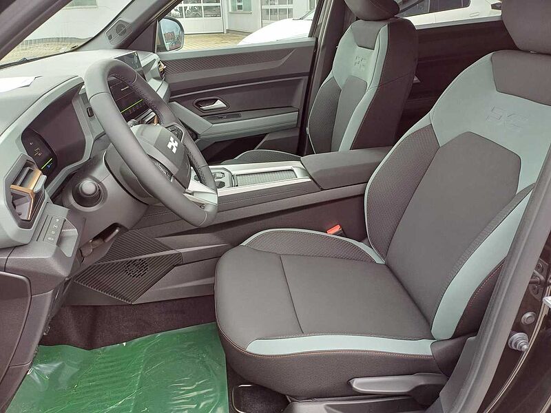 Dacia Bigster Hybrid 155 Extreme, AHK Winterpaket/Citypaket/Panorama