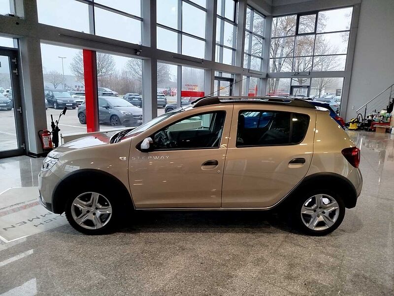 Dacia Sandero Stepway 1.0 Ambiance WENIG KM/8-FACH BEREIFT