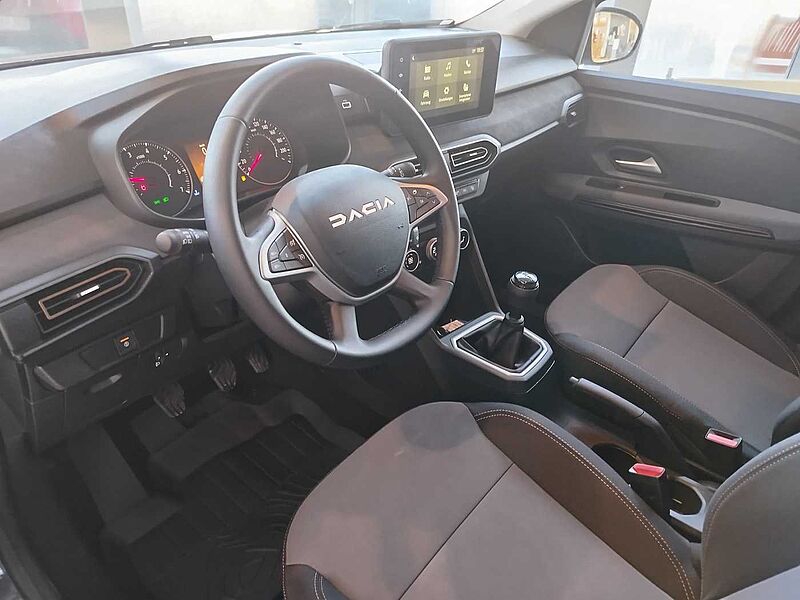 Dacia Jogger Extreme TCe110 *KAMERA/CARPLAY/SHZ*