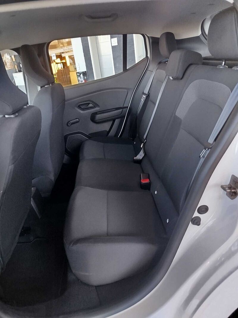 Dacia Sandero SCe 65 Essential KLIMA/DAB/FREISPRECH/LED