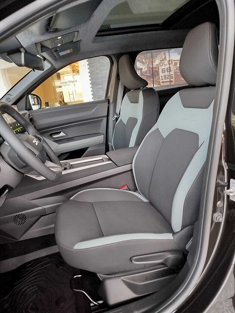 Dacia Bigster Hybrid 155 Extreme AHK/WINTER/CITY/ELEKTR. HECKKL.