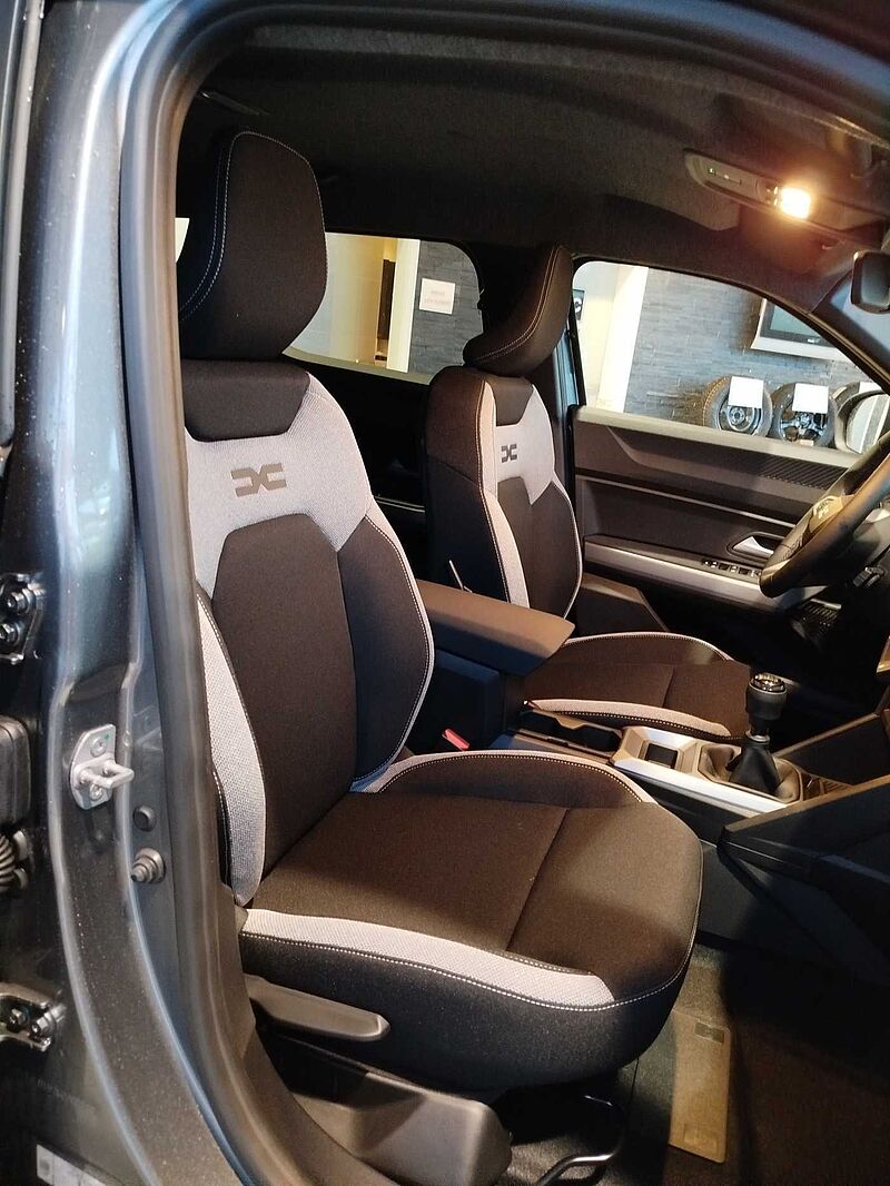 Dacia Duster Journey mild Hybrid 140 WINTER-PLUS-PAKET