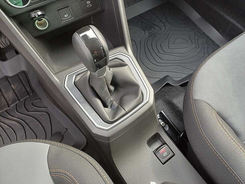Dacia Jogger 1.6 HYBRID140 Extreme 7-Sitzer, AHK, /SITZHEIZUNG/KAMERA