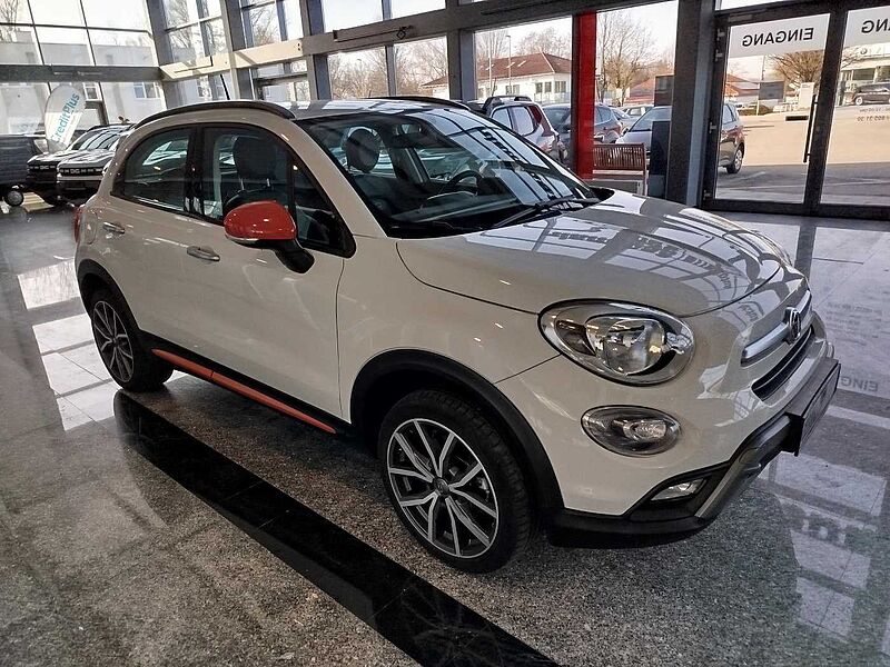 Fiat 500X 1.6 E-torQ 4x2 Cross *8-fach bereift*