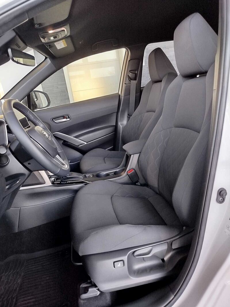 Toyota Corolla Cross Hybrid 2.0 Team-D AHK/KAM/SHZ