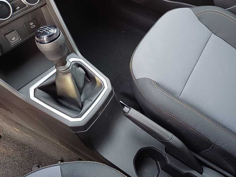 Dacia Jogger Extreme TCe110 AHK/SHZ/KAMERA/KLIMAAUTOM.