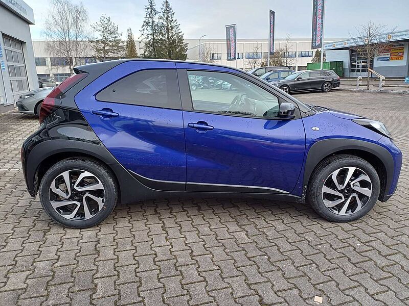 Toyota Aygo X Teamplayer KAMERA/SHZ/CARPLAY