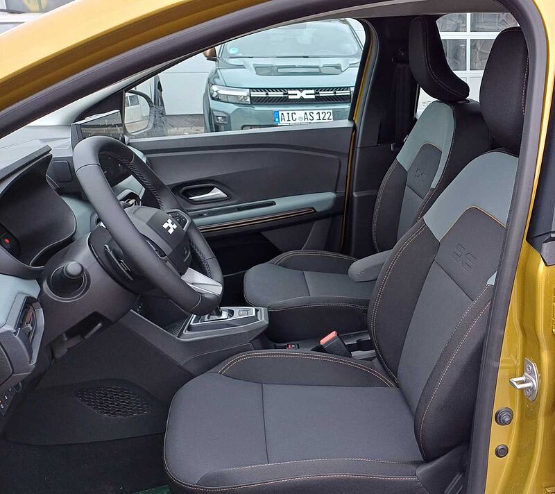 Dacia Sandero Stepway Extreme TCe120 Eco-G AutomatikWinter-Technik-Drivingpaket