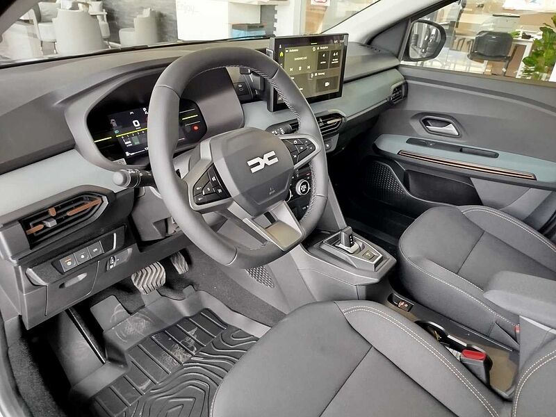 Dacia Sandero Stepway Extreme Eco-G 120 Auto Winter/Technik/Driving