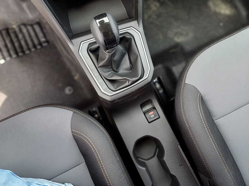 Dacia Jogger 1.6 HYBRID 140 Extreme 7-Sitzer PDC/SITZHEIZUNG/KAMERA