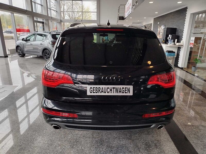 Audi Q7 3.0 TDI quattro S-Line *MMI/BOSE/AHK/XENON*