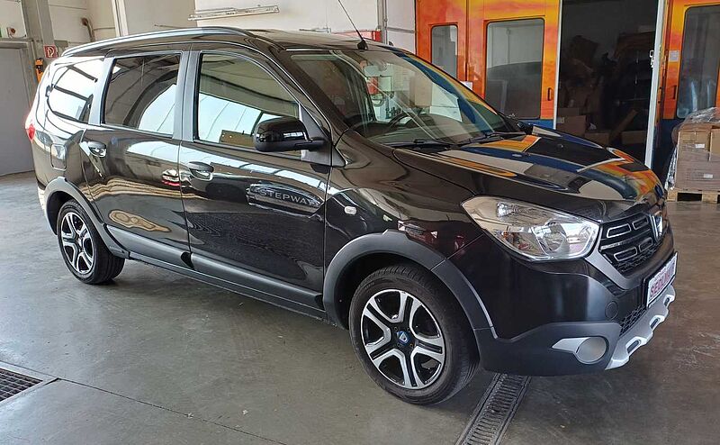 Dacia Lodgy Stepway TCe 130 7-Sitze, Navi, AHK, SHZ