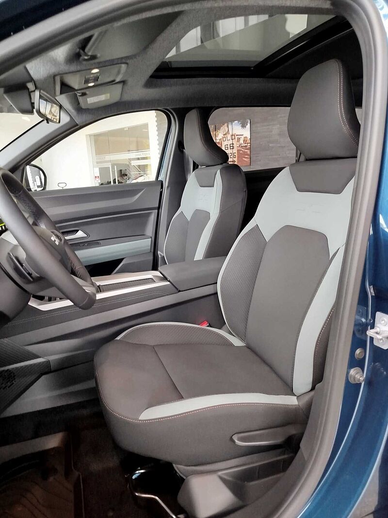 Dacia Bigster Hybrid-G 150 4x4 Extreme WINTER+/CITYPAKET/ELEKTR. HECKKL.