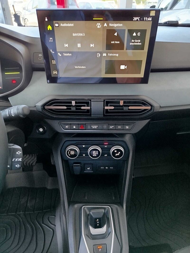 Dacia Sandero Stepway Extreme Eco-G 120 auto Winter/Technik/Driving