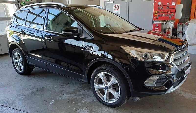 Ford Kuga Black & Silver 4x4 Autom. Navi, WiPa, Pano