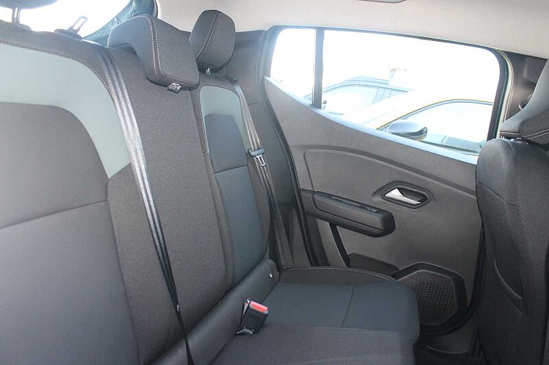 Dacia Sandero Stepway Extreme Eco-G 120 Automatik/Winterpaket