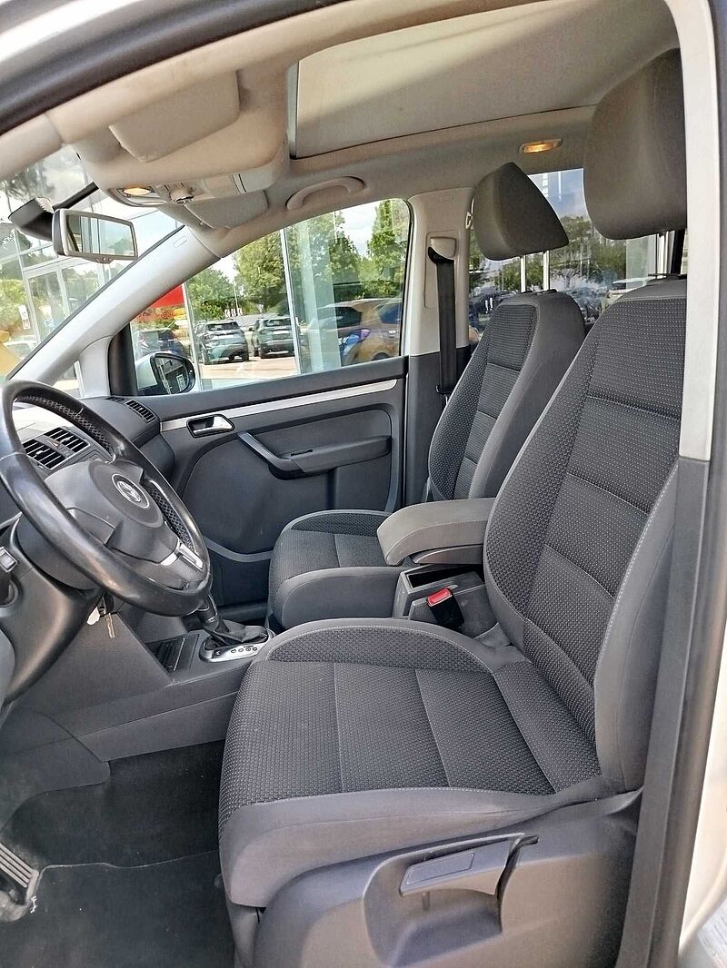 Volkswagen Touran 1.4 TSI DSG *KAMERA/PANORAMA*