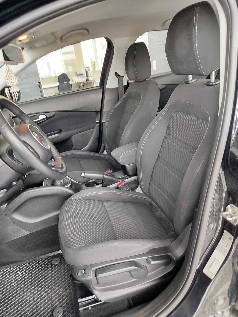 Fiat Tipo 1.4 T-Jet *KAMERA/KLIMAAUTOMATIK*