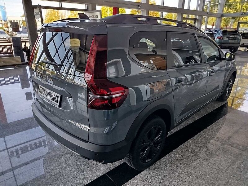 Dacia Jogger Extreme+ TCe 110 7-Sitzer NAVI/SHZ/KAMERA/PDC