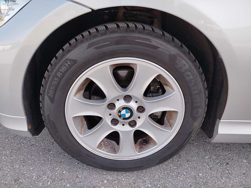 BMW 318i Touring *Klima/Pano/T&Uuml;V09/27*